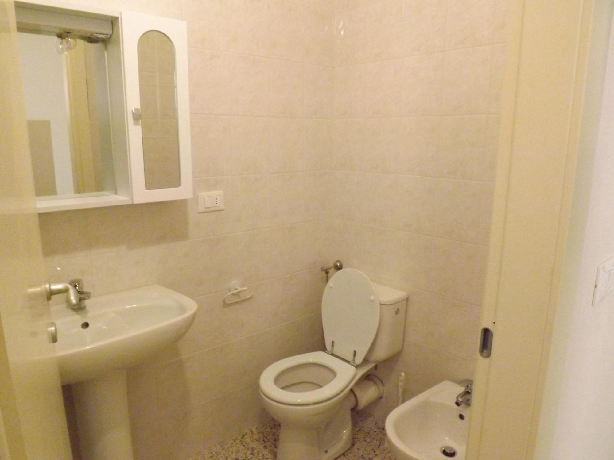 B&B Central Toma Монтекатіні-Терме Екстер'єр фото