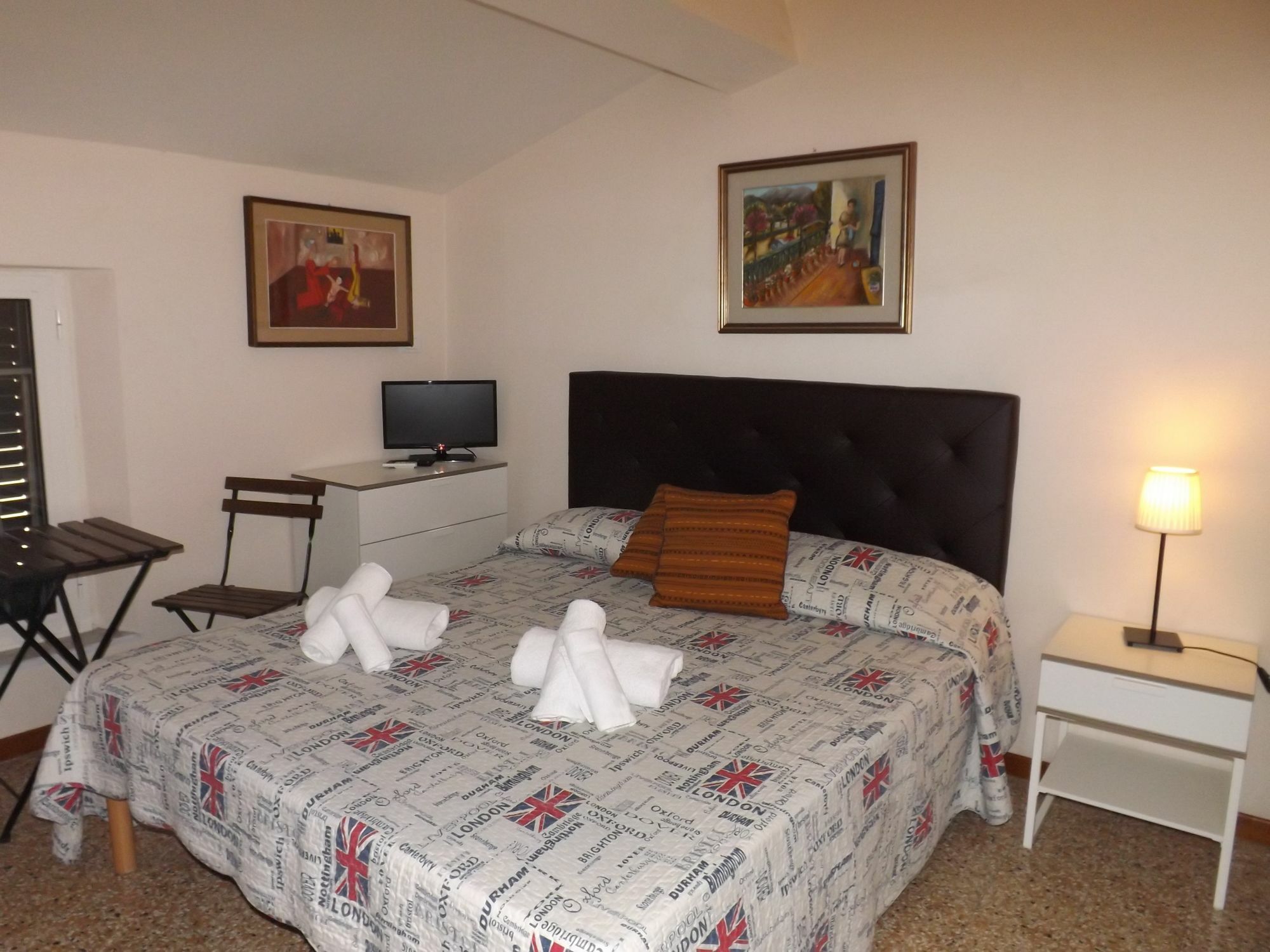 B&B Central Toma Монтекатіні-Терме Екстер'єр фото